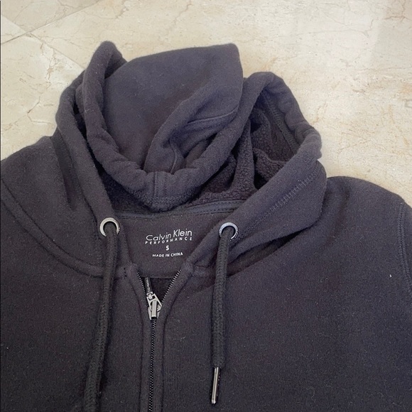 CALVIN KLEIN PERFORMANCE BLACK ASYMMETRICAL HOODIE - Picture 3 of 3